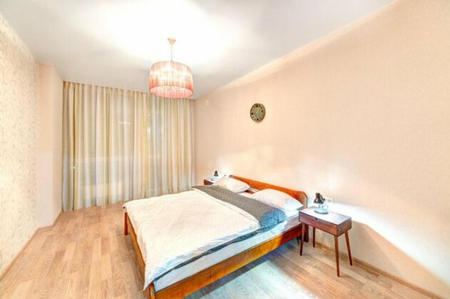 Three bedroom apartment on Lybidska - Photo3