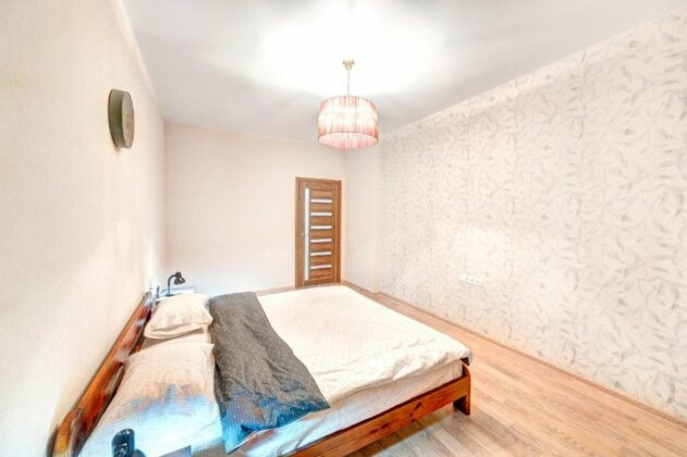 Three bedroom apartment on Lybidska - Photo4