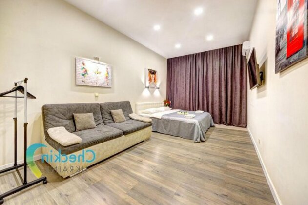 Two-bedroom apartment in the center near the National Sports Complex Olympiyskiy - Photo5