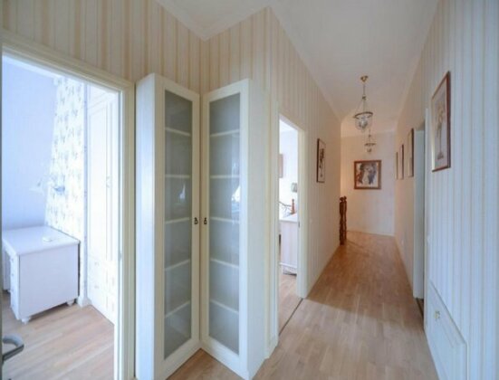 VIP Penthouse on Lva Tolstogo - Photo3
