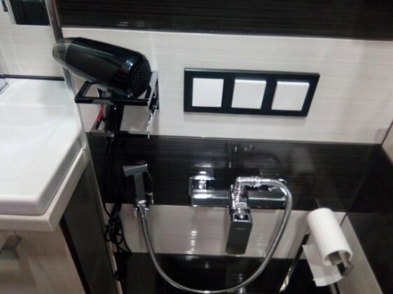 Wiew Smart Apartments in a Secure Residential Complex Comfrt Town 3 - Photo3