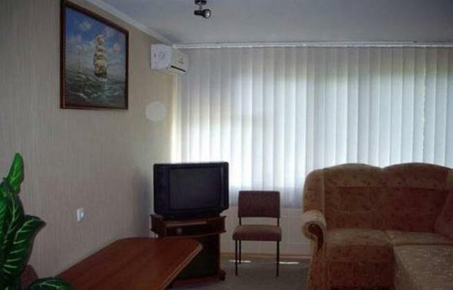 Lazurny Bereg Guesthouse - Photo3