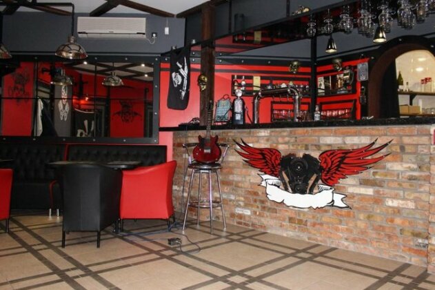 Biker's Pub - Photo2