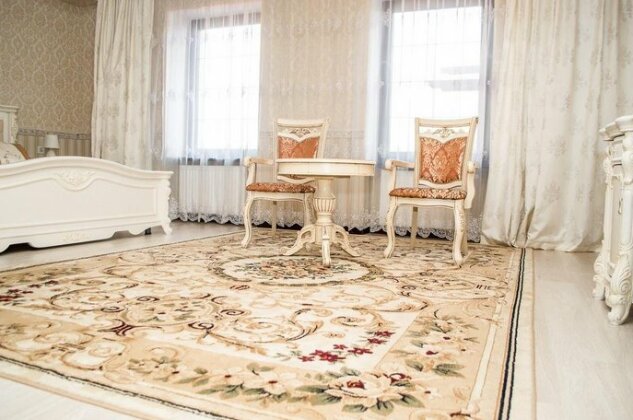 Maximus hotel Lutsk - Photo2