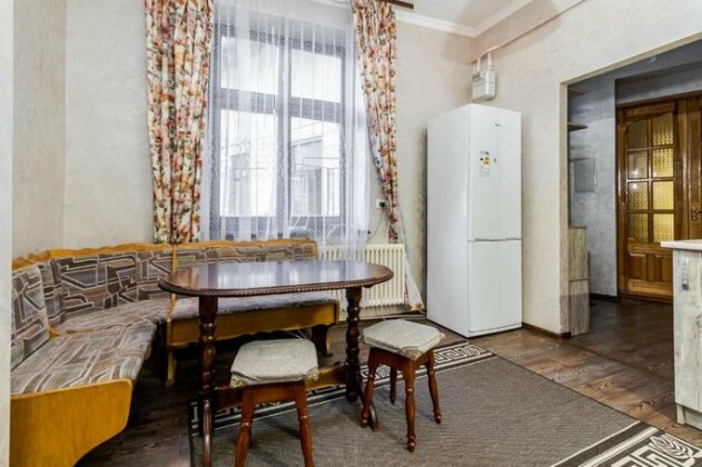 Akademika apartment Lviv - Photo5