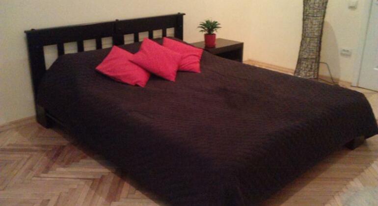 Apartment on Prospekt Shevchenka - Photo2