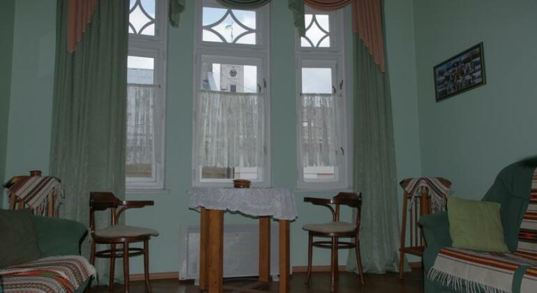 Austrian Antique Style Apartment - Photo3