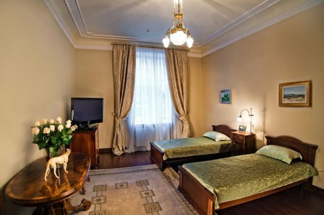 British Club Lviv - Photo3