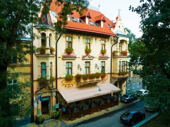 Chopin Hotel - Photo2