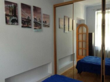 Family Stay in Lviv 2 Rooms + Kitchen