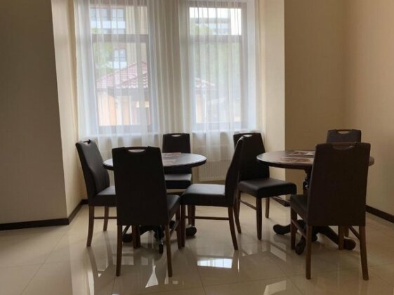 GR Hotel - Photo3