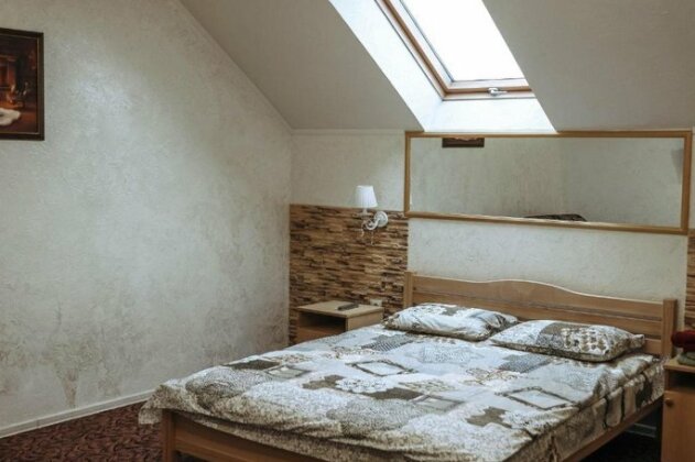Hotel Rafinad Lviv - Photo4