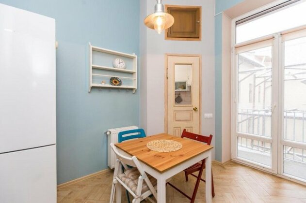 Light and spacious Apartment on Gazova Str - Photo5