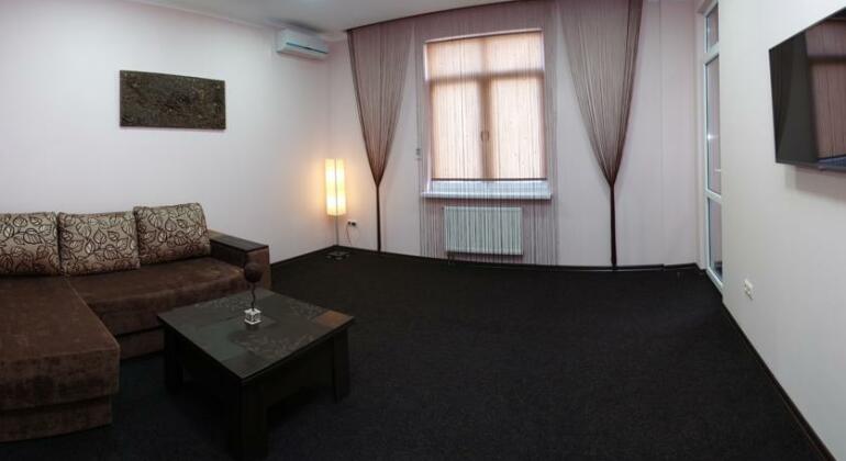 Lux Apart Lviv - Photo5
