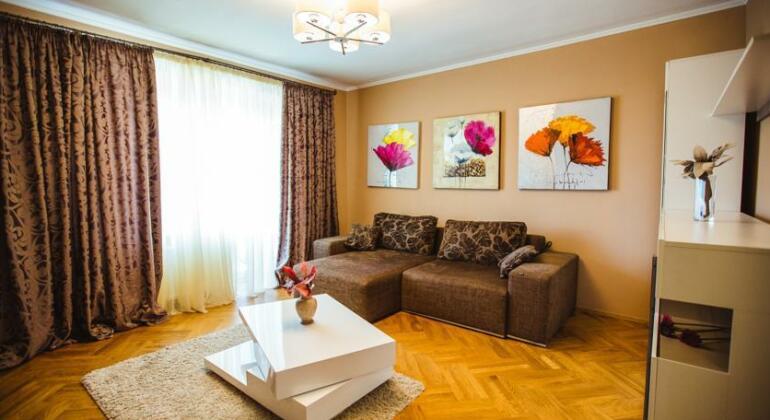 Quality apartment in a green area - Photo4