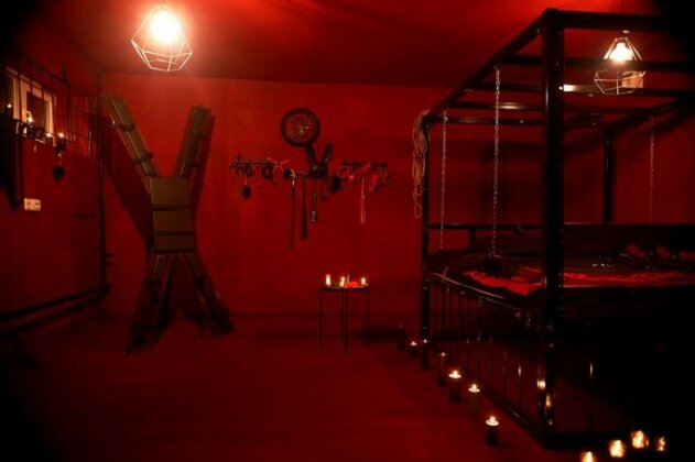 Red room Lviv - Photo5