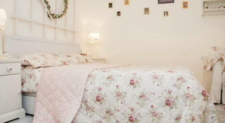Romantic Apartment on Rynok square with Air-Conditioning - Photo2