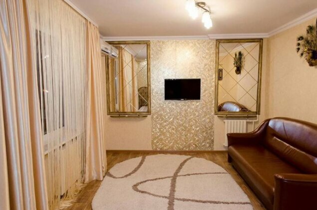 Apartment in Mariupol Mejigor'e style - Photo2