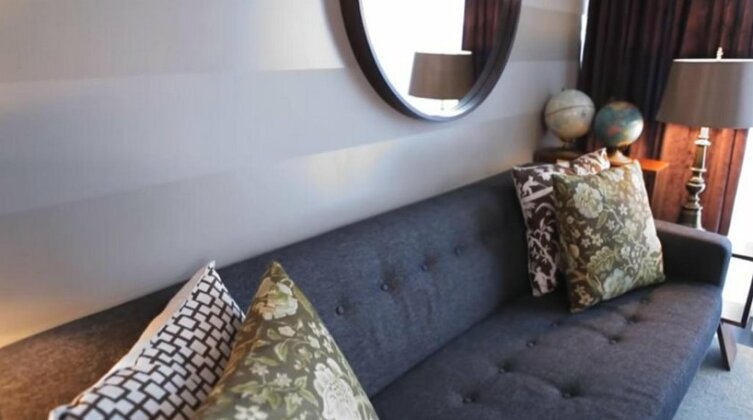 Balcony Apartament Melitopol - Photo2