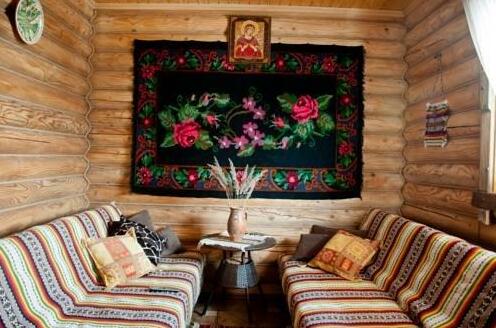 Gostynnyi Dvir - Photo3