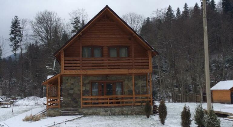 Guest House in Carpathians - Photo3