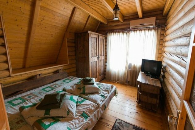 Karpaty Migovo - Photo3
