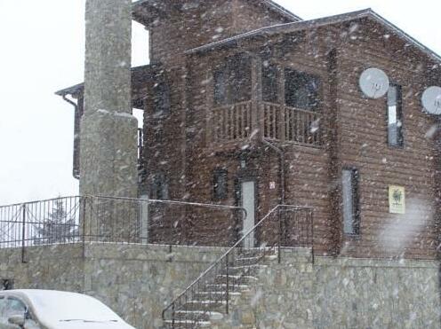 KLEN Hotel - Photo2