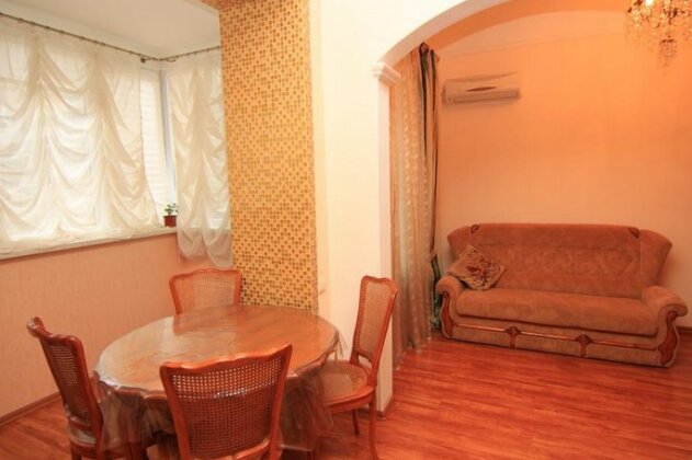 Apart-Hotel on Preobrajenskaya 24 - Photo4