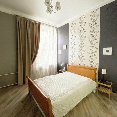 Apartment Bunina 8 - Photo3