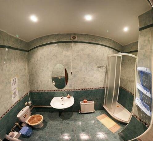 Chemodan Hostel Odessa - Photo3