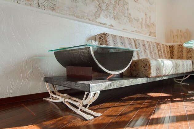 Comfort in Historical Center of Odessa - Photo4