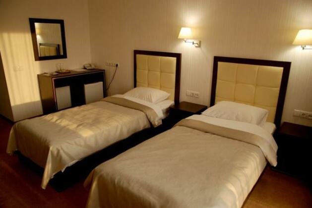 Kapri Hotel - Photo3