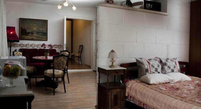 Klarabara Apartment - Photo3