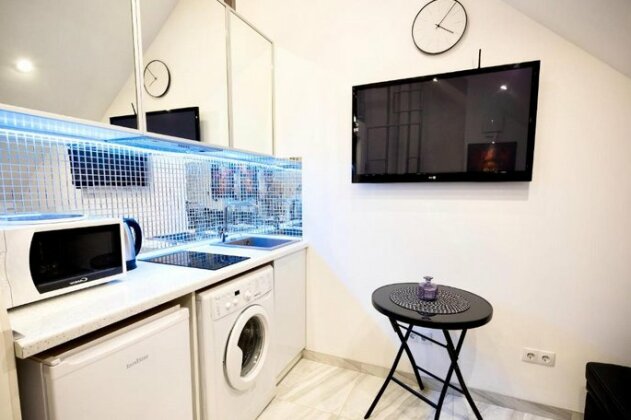 Langery Residence Central Apartments - Photo5