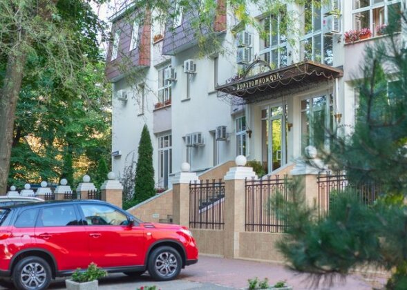 Lermontovskiy Hotel - Photo2