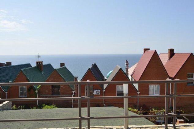 Lux Hotel Odessa - Photo4