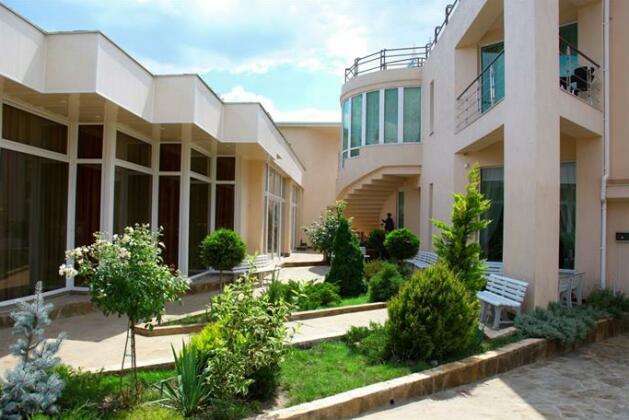 LUX Mini-Hotel - Photo3