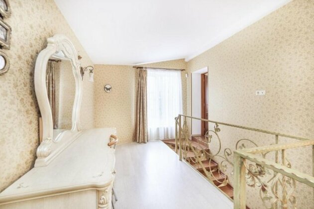 Luxury House Odessa - Photo4