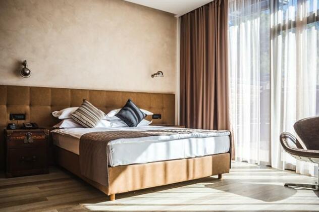 M1 Club Hotel - Photo5