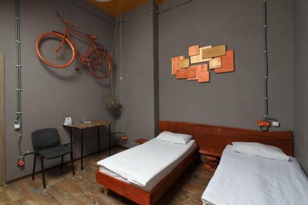 Mezzanine Hotel - Photo5