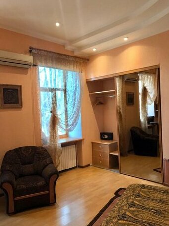Mini-hotel in the very heart of Odessa - Photo3