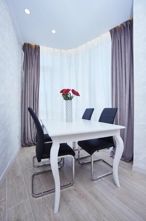Panoramic Plaza Apartments - Photo5