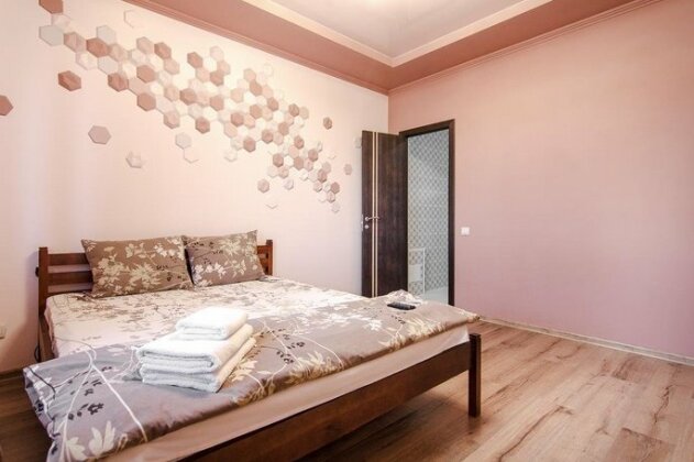 Potemkin's Favorite Suites - Photo5