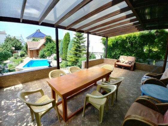 Prestige House Odessa - Photo2