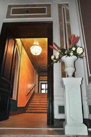 Queen Valery Hotel - Photo4