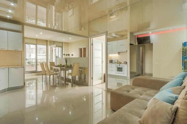 RainBow Arkadia Apartment - Photo2