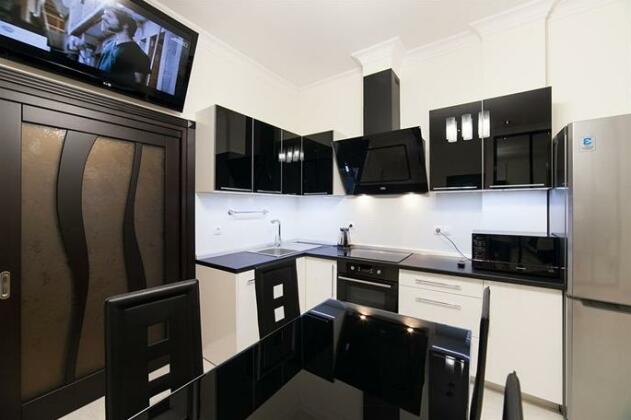 Studio at Greek Street - Photo4