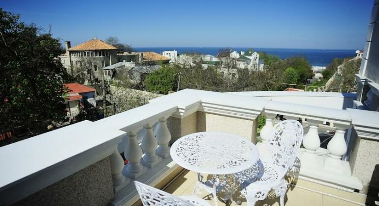 Villa Neapol Hotel - Photo2