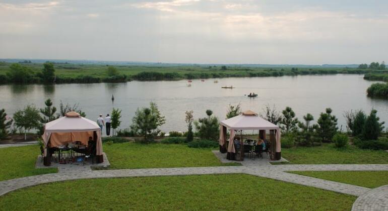 Ostrov River Club - Photo5
