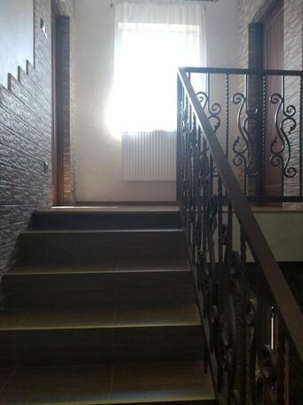 Camelot Rakhiv - Photo2